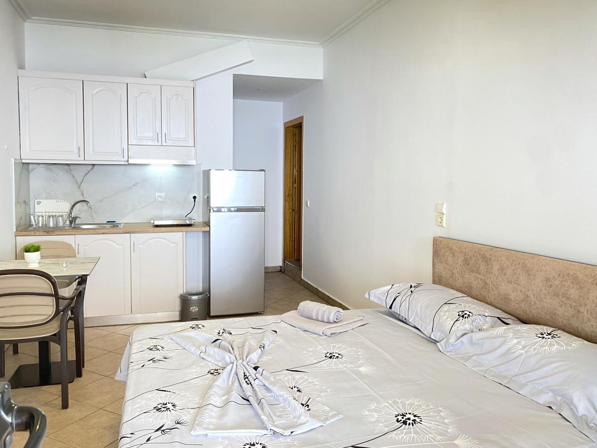 Erika'S House Apartment Lukove Ngoại thất bức ảnh
