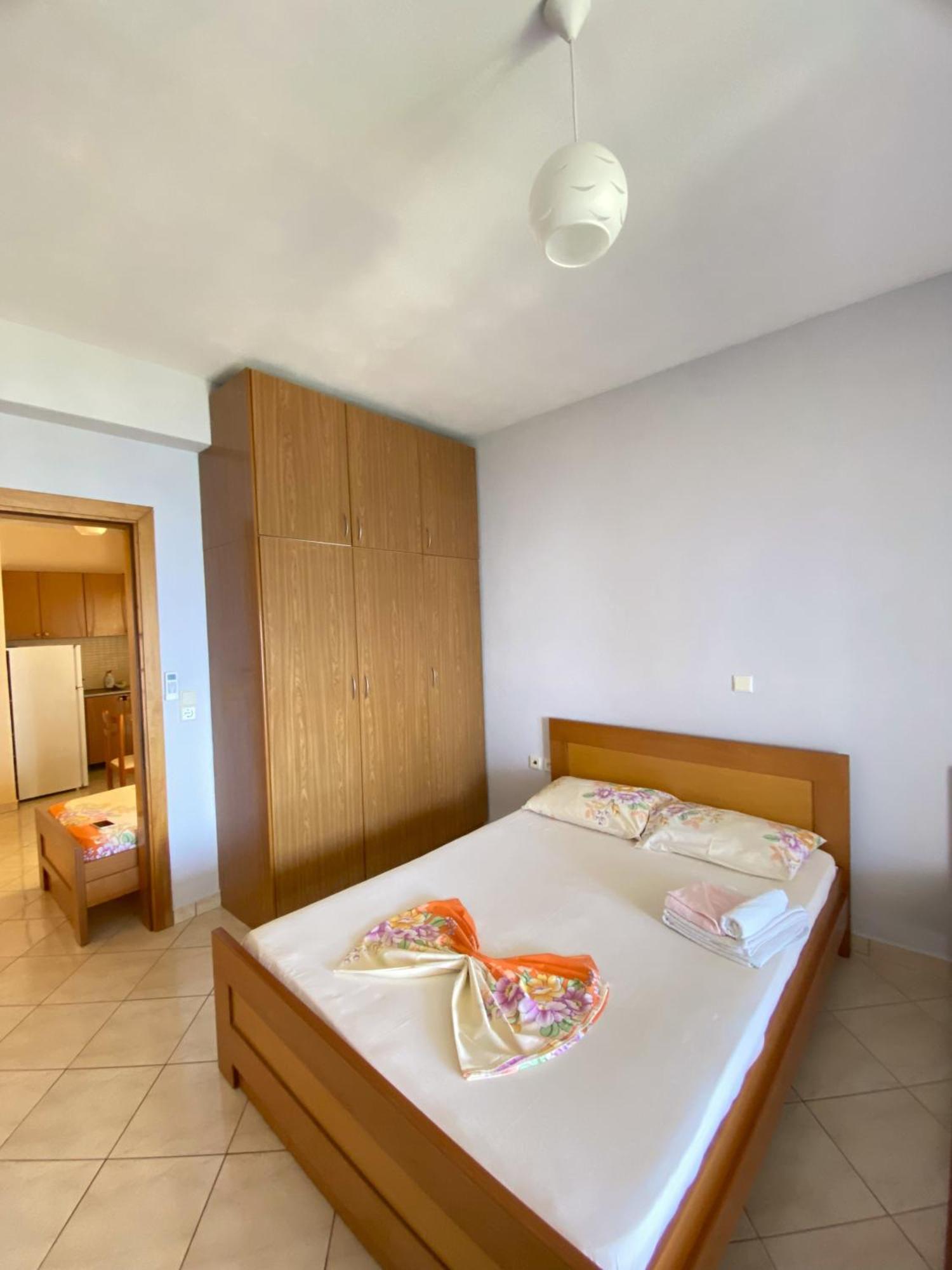 Erika'S House Apartment Lukove Ngoại thất bức ảnh
